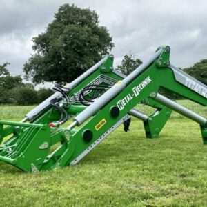 Tractor Front Loaders – £6500